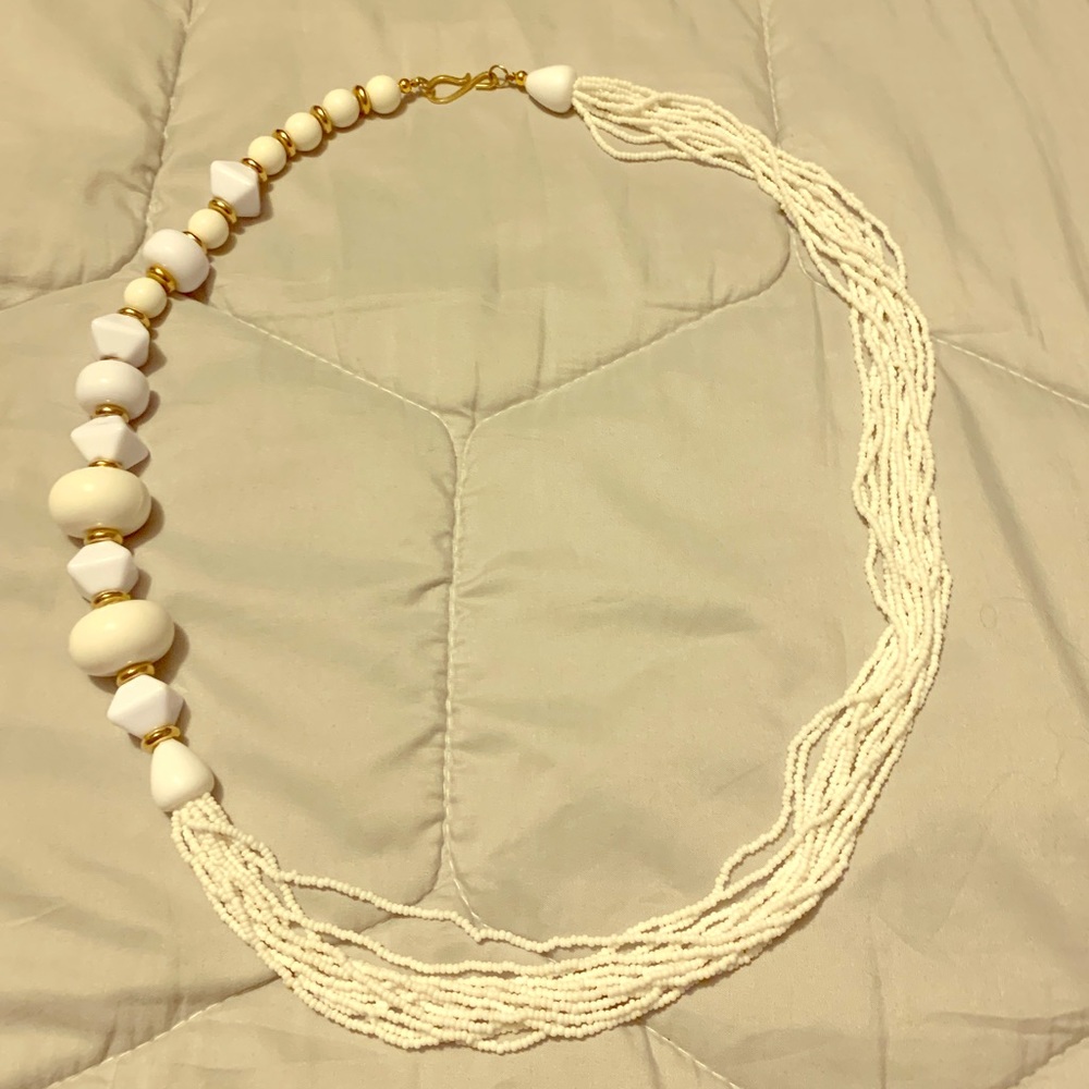Chunky white beaded necklace